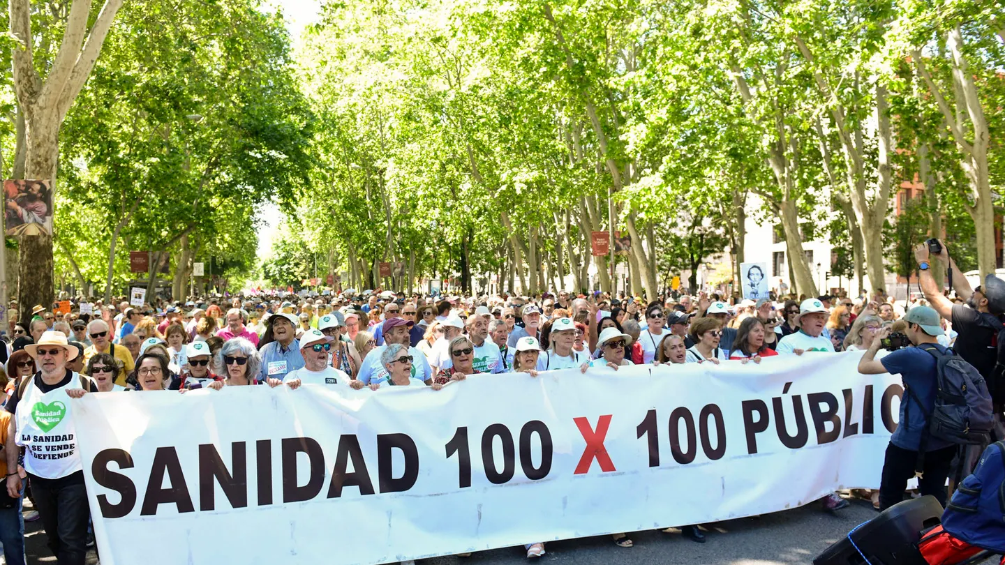 Fotografía de archivo de una marcha por la sanidad pública en Madrid Marcha por la sanidad pública en Madrid