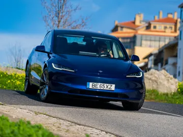 Tesla Model 3 Tesla Model 3