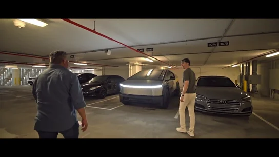 El alto nivel de vida de dos españoles que viven en Miami: coches de alta gama, pisos de 7 millones de euros y relojes de marca El alto nivel de vida de dos españoles que viven en Miami: coches de alta gama, pisos de 7 millones de euros y relojes de marca