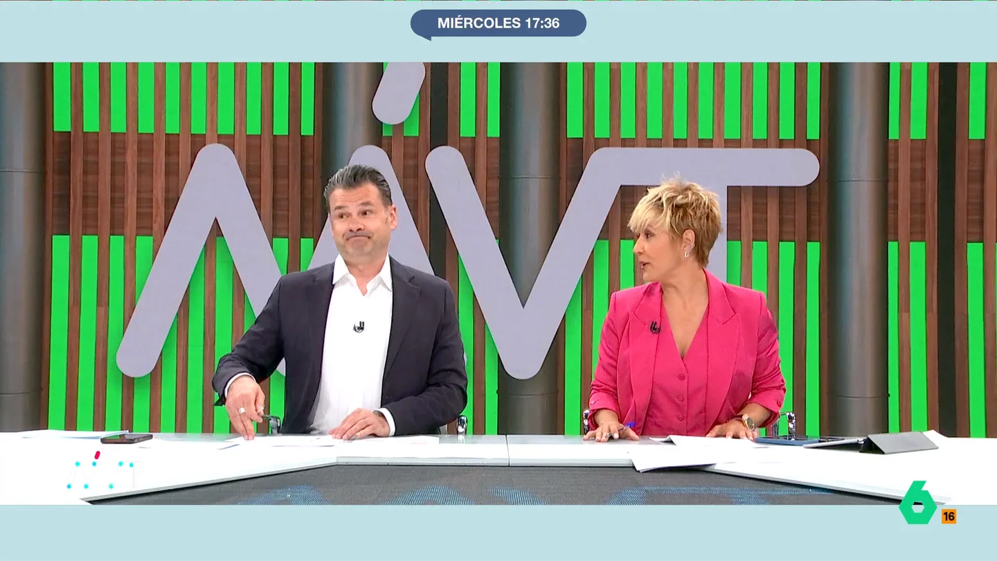 Gonzalo Miró vuelve a llegar tarde a Más Vale Tarde y Cristina Pardo reacciona: "Se estará peinando" Cristina Pardo e Iñaki López comienzan Más Vale Tarde poniendo en evidencia a Gonzalo Miró, que vuelve a llegar tarde al inicio del programa. En este vídeo, los presentadores le lanzan algún divertido 'dardo'.