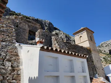 Cementerio de Villaluenga del Rosario Cementerio de Villaluenga del Rosario