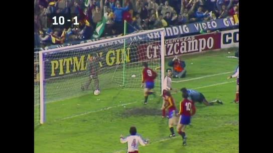 Maceda de delantero centro y Camacho como único central: así lo dio todo España contra Malta para lograr su histórico 12-1 Maceda de delantero centro y Camacho como único central: así lo dio todo España contra Malta para lograr su histórico 12-1