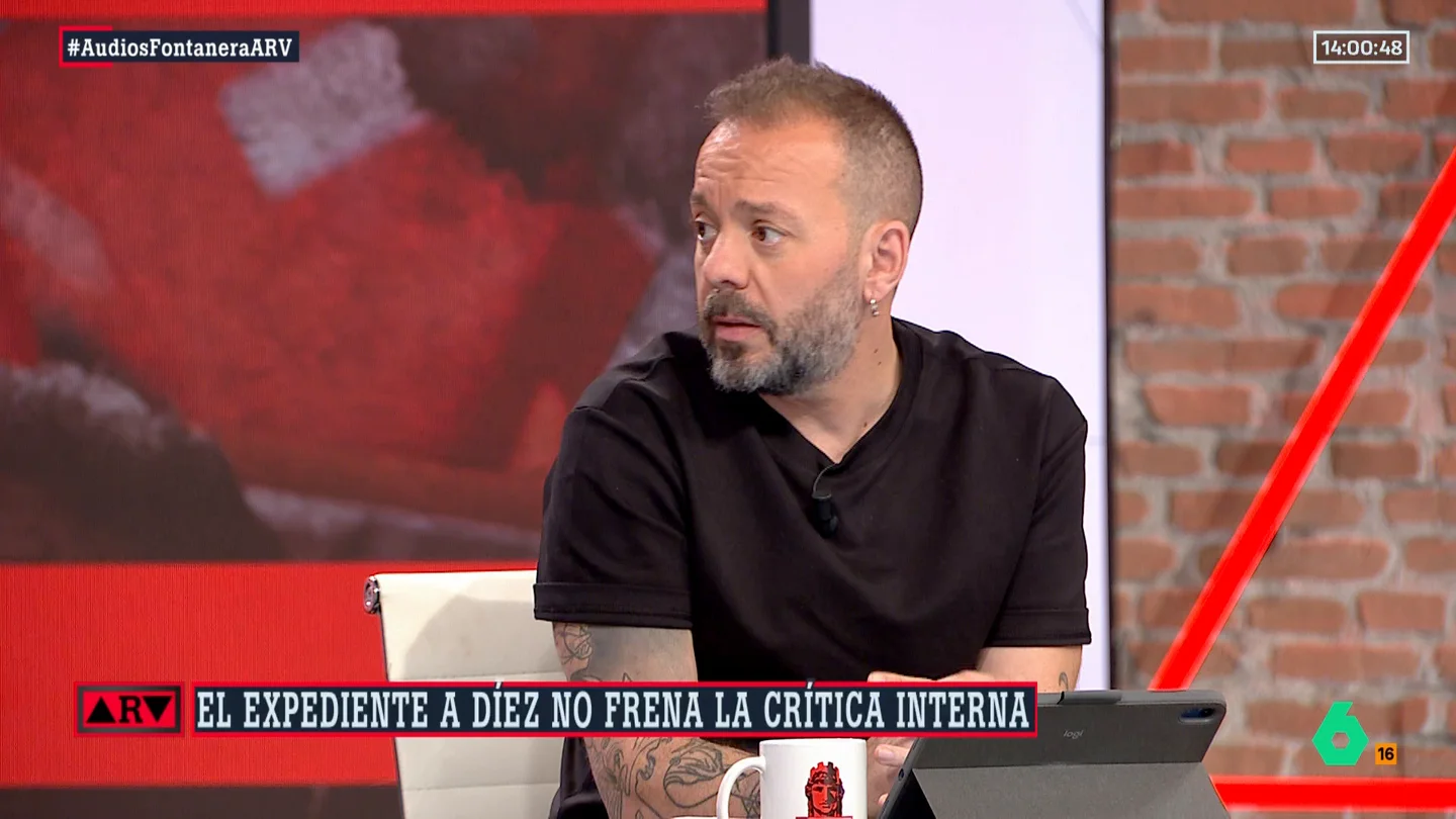 Maestre señala que la política entre bambalinas es algo "tremendamente sucio": "No podemos dejar que la escoria se combata con escoria" Maestre señala que la política entre bambalinas es algo "tremendamente sucio": "No podemos dejar que la escoria se combata con escoria"