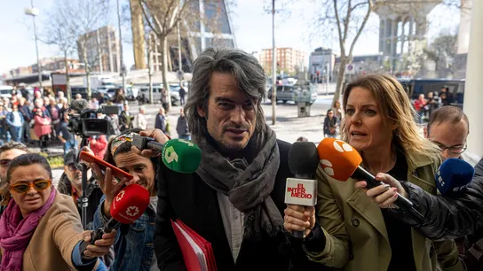 Carlos Mur a su llegada a los juzados de la Plaza de Castilla en Madrid, en una imagen de archivo. Carlos Mur a su llegada a los juzados de la Plaza de Castilla en Madrid, en una imagen de archivo.