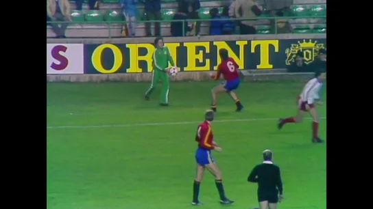 La estrategia de España para meter los 12 goles contra Malta: así jugaron con el tiempo y los recogepelotas La estrategia de España para meter los 12 goles contra Malta: así jugaron con el tiempo y los recogepelotas