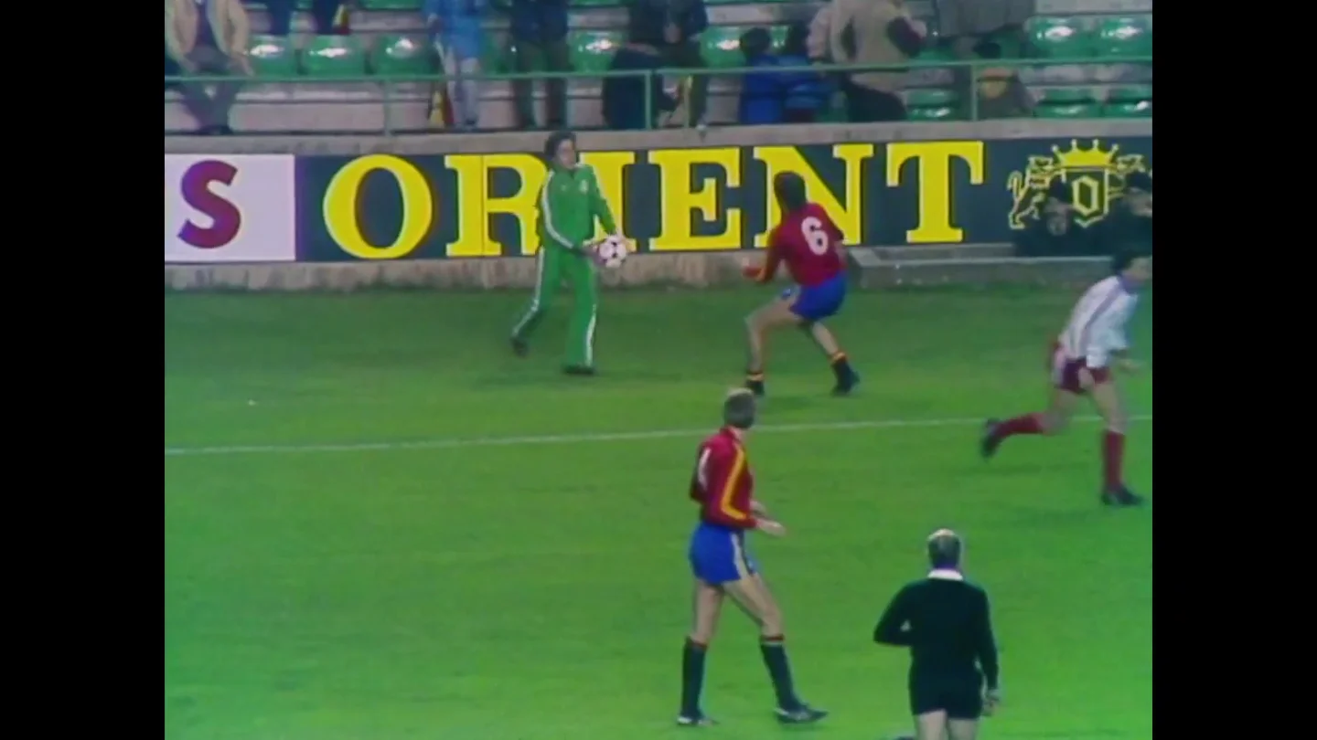 La estrategia de España para meter los 12 goles contra Malta: así jugaron con el tiempo y los recogepelotas La estrategia de España para meter los 12 goles contra Malta: así jugaron con el tiempo y los recogepelotas