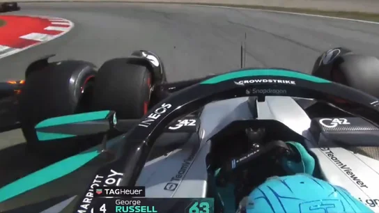 Toque entre Verstappen y Russell en el GP de España Toque entre Verstappen y Russell en el GP de España