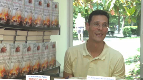 Marcos Chicot en la Feria del Libro de Madrid 2025 Marcos Chicot en la Feria del Libro de Madrid 2025