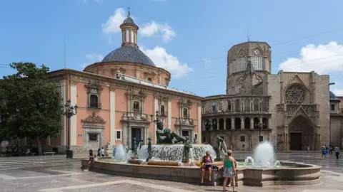 Plaza de la Virgen, Valencia Plaza de la Virgen, Valencia