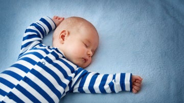 Bebé durmiendo