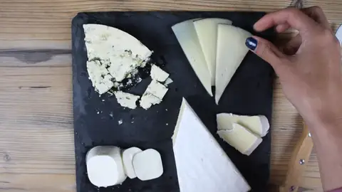 El queso recomendado por nutricionistas para eliminar la grasa abdominal El queso recomendado por nutricionistas para eliminar la grasa abdominal