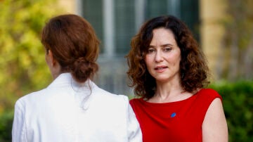 Encontronazo entre Isabel D&iacute;az Ayuso y M&oacute;nica Garc&iacute;a en la Conferencia de Presidentes