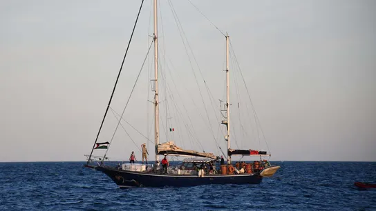 Fotografía de archivo del Madleen, el barco de la Flotilla de la Libertad que se dirigía a Gaza Fotografía de archivo del Madleen, el barco de la Flotilla de la Libertad que se dirigía a Gaza