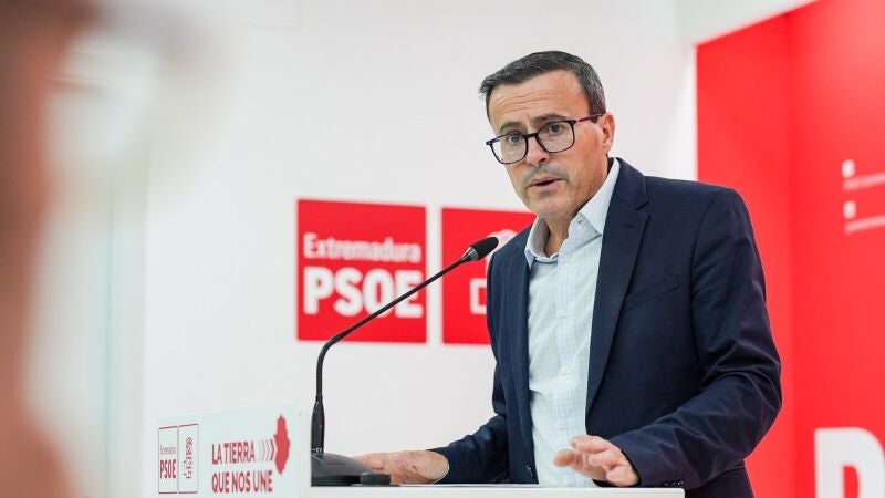 El secretario general del PSOE de Extremadura, Miguel Ángel Gallardo