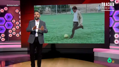 Dani Mateo, tras el último 'balonazo' de Almeida: "O dejan de darle balones o va a dejar Madrid sin árboles y sin niños" Dani Mateo analiza el último 'balonazo' de José Luis Martínez-Almeida durante la inauguración de un polideportivo. Para el colaborador, el alcalde de Madrid ha "pulverizado" un récord, el de "político del PP que da más pelotazos".
