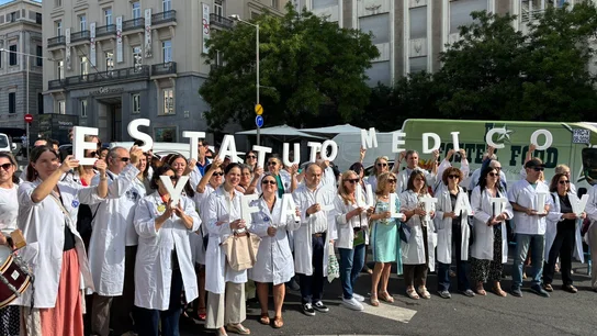 Huelga general de médicos contra el Estatuto Marco propuesto por Sanidad Huelga general de médicos contra el Estatuto Marco propuesto por Sanidad