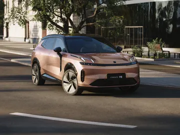 Lynk & Co 08 Lynk & Co 08