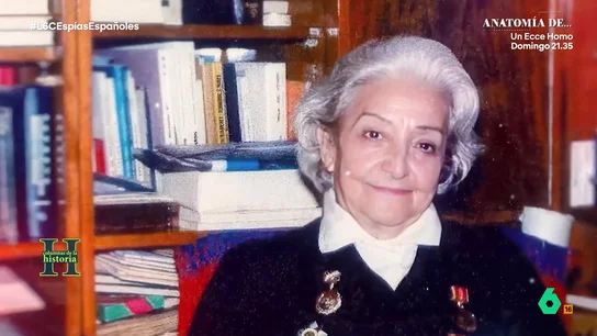 África de las Heras, la espía española que alcanzó el grado de coronel en el KGB: "Era un caso insólito" laSexta Columna analiza con el periodista Javier Juárez quién fue África de las Heras, una española que pasó de combatir en la Guerra Civil junto a los comunistas a convertirse en una "heroína de la Unión Soviética" en la Segunda Guerra Mundial.