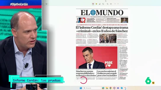 Esteban Urreiztieta, con la portada de El Mundo Esteban Urreiztieta, con la portada de El Mundo