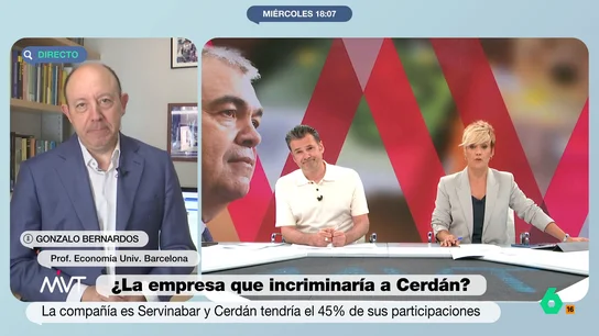 Gonzalo Bernardos pide que vuelva 'Torrente' tras el escándalo de Santos Cerdán: "La realidad supera la imaginación" El economista se dirige al director Santiago Segura para que haga una nueva entrega de su popular personaje. "Batiría récords de recaudación", afirma Bernardos. "Esto no lo supera ni aunque venga con Berlanga", añade Iñaki López.