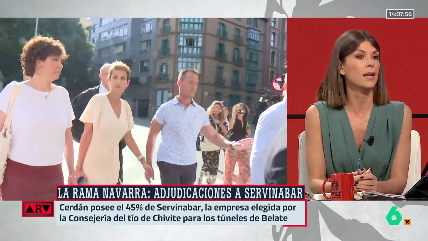 Ainhoa Martínez explica por qué Chivite "no puede" dimitir: "Si lo hace, le marca el camino a Pedro Sánchez" Ainhoa Martínez explica por qué Chivite "no puede" dimitir: "Si lo hace, le marca el camino a Pedro Sánchez"