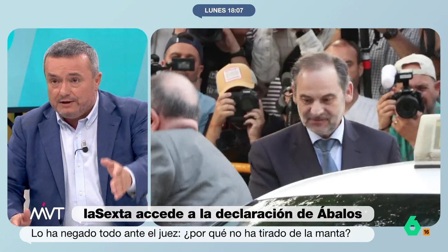 Chema Crespo reflexiona tras las declaraciones de Ábalos y Koldo: "A estos señores les han pillado con todo" Chema Crespo opina en este vídeo sobre un posible pacto de Ábalos o Koldo con la Fiscalía y afirma rotundo que "con la Justicia no colabora nadie, se trata de colar informaciones que creas que te pueden beneficiar".