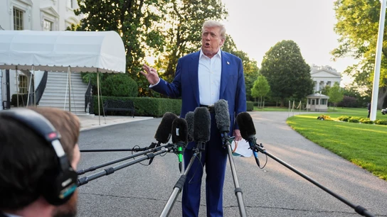 El presidente de Estados Unidos, Donald Trump, atiende a los medios de comunicación El presidente de Estados Unidos, Donald Trump, atiende a los medios de comunicación