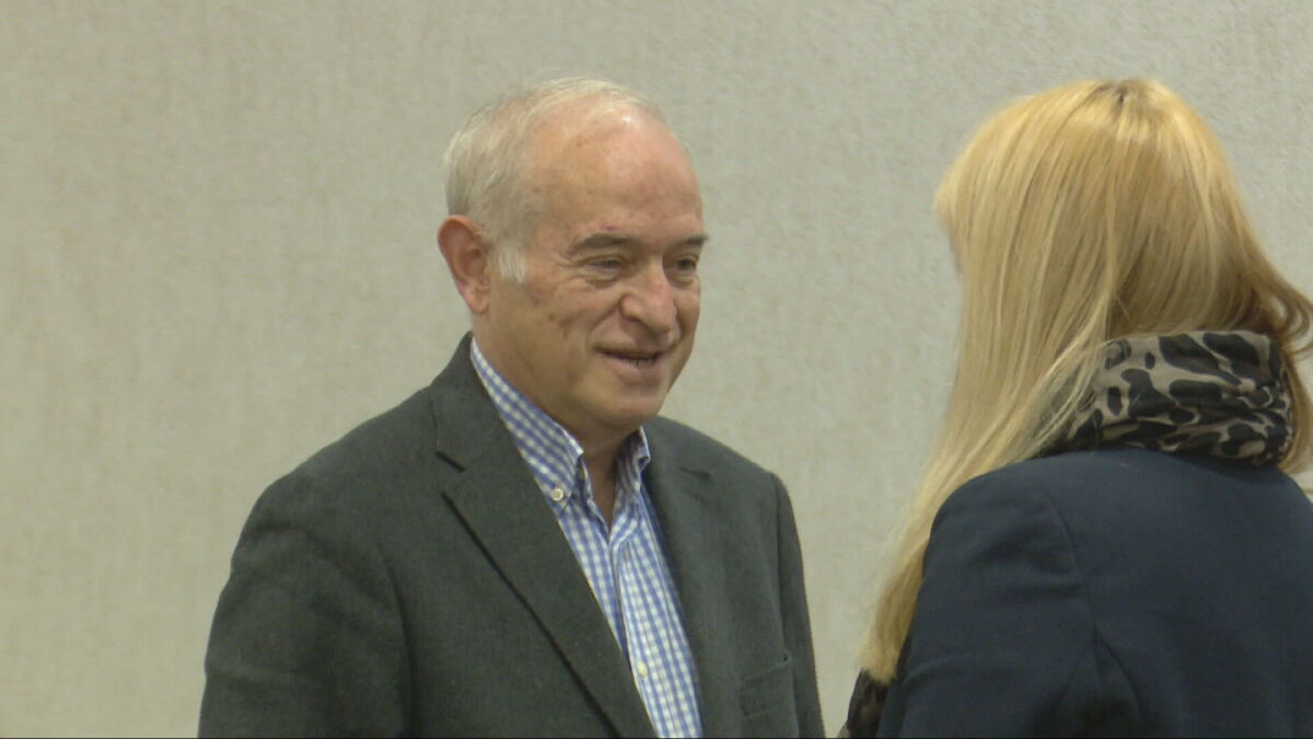 Суд Мадрида отклоняет обвинения против делегата правительства Франсиско Мартина