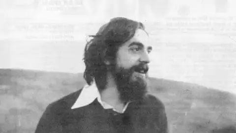 Germán Rodríguez reconocido como víctima de la represión: murió en 1978 por un disparo en la cabeza de la Policía Armada Germán Rodríguez reconocido como víctima de la represión: murió en 1978 por un disparo en la cabeza de la Policía Armada