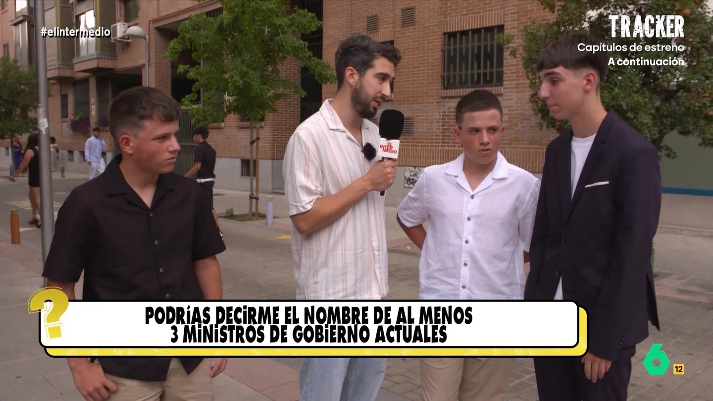 Un chico confunde a Almeida con un ministro en el test de cultura de Isma Juárez: "Yo sé que es algo importante de España" Un chico confunde a Almeida con un ministro en el test de cultura de Isma Juárez: "Yo sé que es algo importante de España"