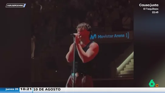 Críticas a Quevedo por su versión de 'Nada de esto fue un error' de Coti: "Parece un walkman cuando se le acaban las pilas" Críticas a Quevedo por su versión de 'Nada de esto fue un error' de Coti: "Parece un walkman cuando se le acaban las pilas"