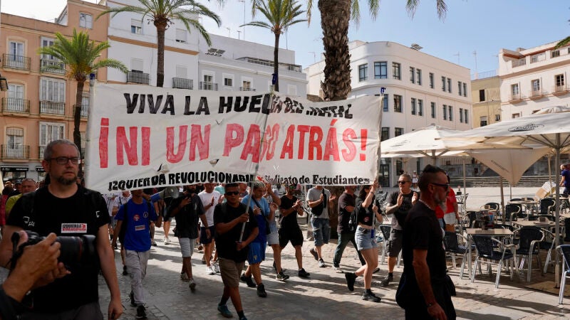 Fin a la huelga del metal de Cádiz tras cinco días de intensas protestas en las calles