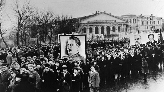 Manifestaci&oacute;n en apoyo al r&eacute;gimen comunista