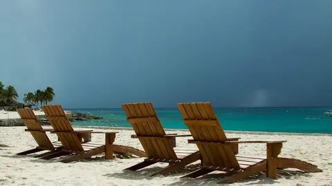 Tormenta en la playa Tormenta en la playa