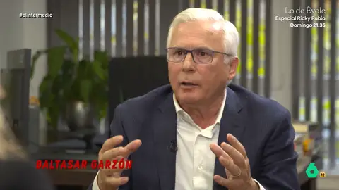 Baltasar Garzón valora el caso de Begoña Gómez y el juez Peinado: "Es desquiciante. Hay acciones judiciales que no se concretan en nada" Andrea Ropero hablaba con Baltasar Garzón sobre la judicialización de la política. Entre otros casos, Garzón analizaba el caso de Begoña Gómez, donde según él el juez Peinado hace "fishing" o "salir a pescar a ver qué encontramos".