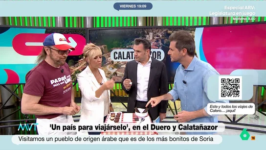 El lamento de Iñaki López por 'culpa' de la sección de Luis Calero: "Las arterias nos van a quedar..." El reportero ha traído varios dulces de su visita a Calatañazor, en Soria: mantequilla dulce, chocolate con trufa y rocas de chocolate con torrezno. Descubre qué opinan de los mismos en Más Vale Tarde.