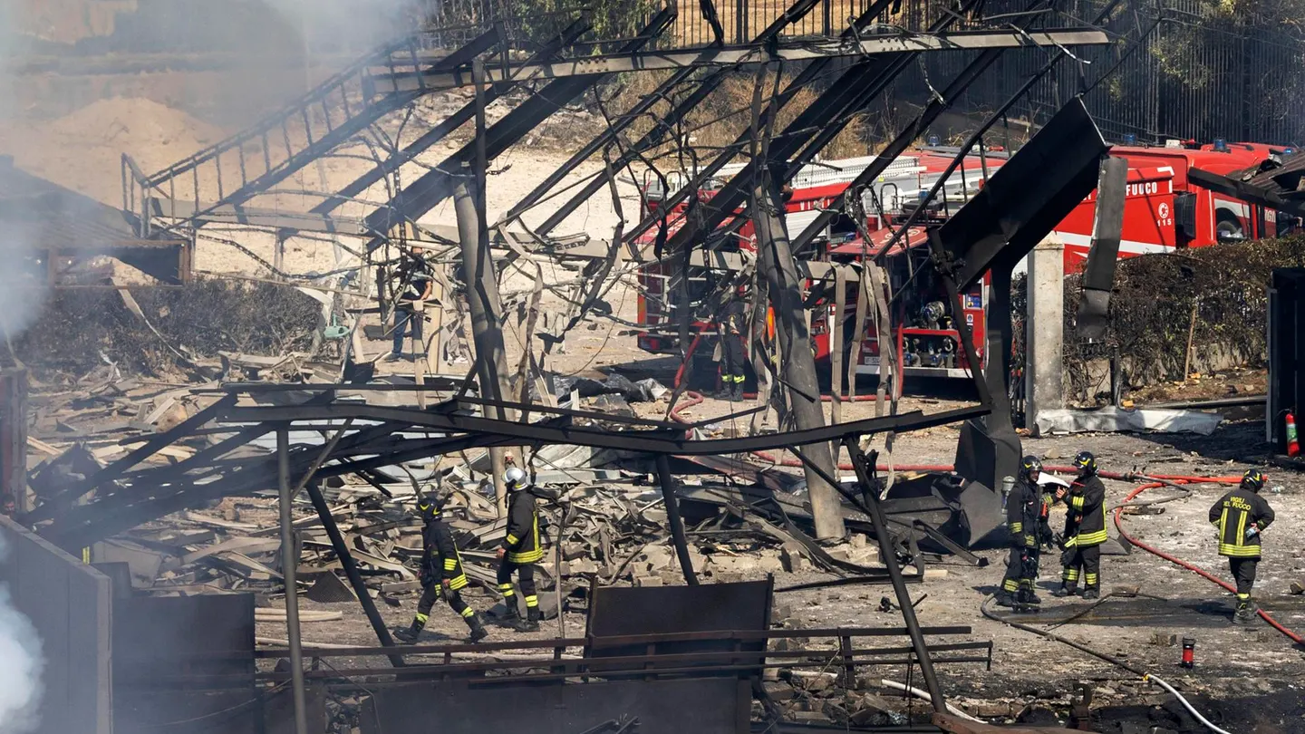 Explosión en una gasolinera de Roma. Explosión en una gasolinera de Roma.