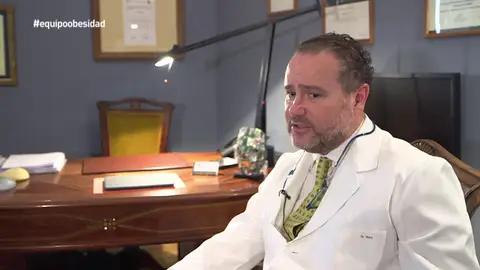La opinión de un cirujano de la sanidad privada: "Yo, como contribuyente, apoyo que las cirugías estéticas no se hagan en la pública" La opinión de un cirujano de la sanidad privada: "Yo, como contribuyente, apoyo que las cirugías estéticas no se hagan en la pública"