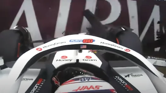 El accidente de Bearman en los Libres del GP de Gran Bretaña El accidente de Bearman en los Libres del GP de Gran Bretaña