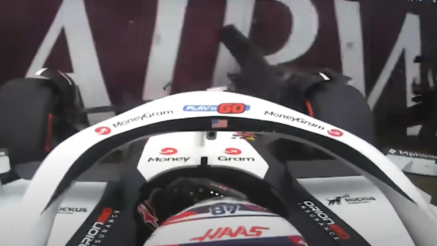 El accidente de Bearman en los Libres del GP de Gran Bretaña El accidente de Bearman en los Libres del GP de Gran Bretaña