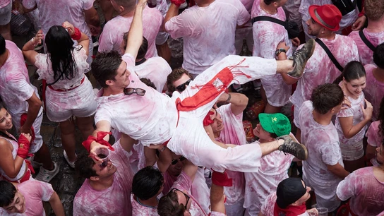 Pamplona da el pistoletazo a los Sanfermines. Pamplona da el pistoletazo a los Sanfermines.