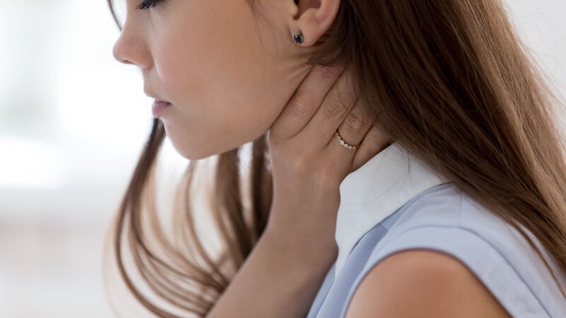 El síntoma común que, si dura más de tres semanas, podría ser señal de este tipo de cáncer