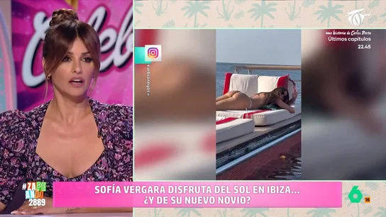Mónica Cruz reacciona a las imágenes de Sofía Vergara en Ibiza: "Vaya culo tiene" La actriz colombiana está disfrutando de la isla y no ha dudado en subir a sus redes sociales un vídeo tomando el sol en la cubierta de un barco o disfrutando de un concierto de Calvin Harris.