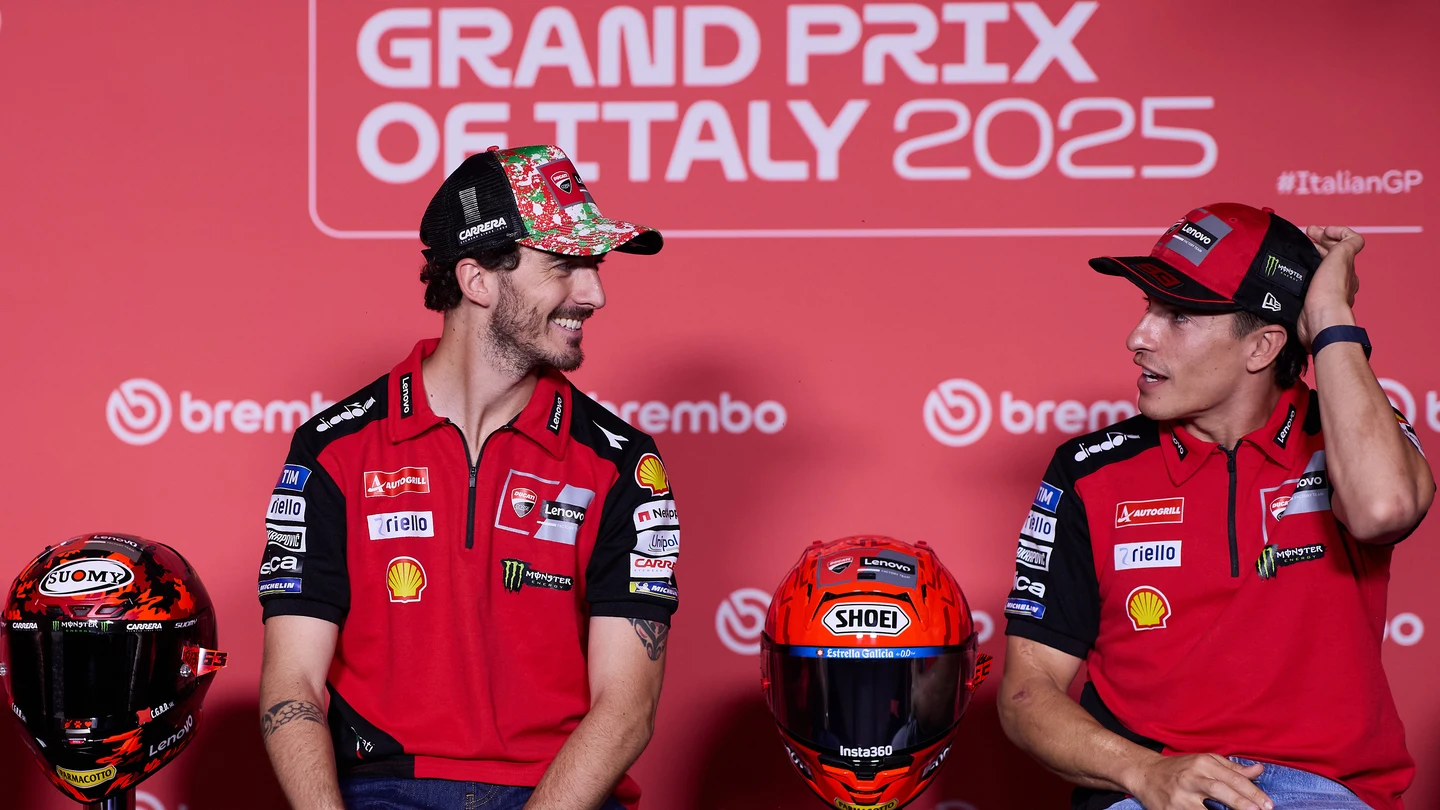 Pecco Bagnaia y Marc Márquez Pecco Bagnaia y Marc Márquez