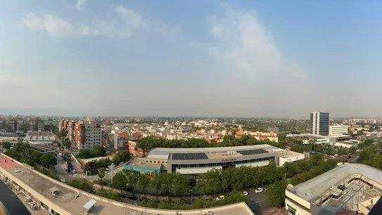 El humo del incendio de Tarragona, desde Expomurcia. El humo del incendio de Tarragona, desde Expomurcia.