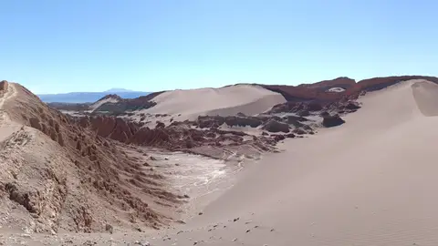 Valle de la Luna, Chile Valle de la Luna, Chile