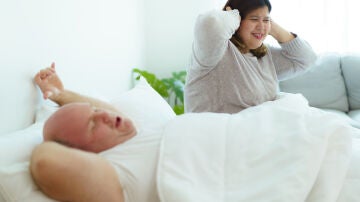 Pareja en la cama