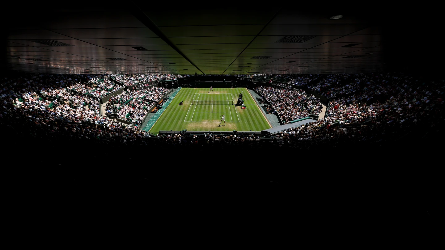 Vista general de la pista 1 durante el partido de Karen Khachanov con Taylor Fritz, durante el noveno día del torneo de Wimbledon de 2025 Vista general de la pista 1 durante el partido de Karen Khachanov con Taylor Fritz, durante el noveno día del torneo de Wimbledon de 2025