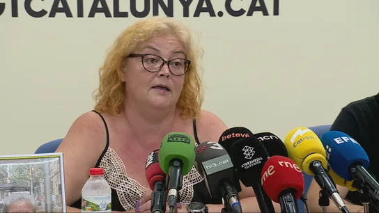 La familia de Montse, la trabajadora de la limpieza fallecida en Barcelona, denunciarán si se confirma el golpe de calor. La familia de Montse, la trabajadora de la limpieza fallecida en Barcelona, denunciarán si se confirma el golpe de calor.