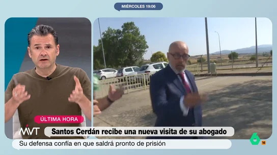 Iñaki López ironiza sobre las visitas a Cerdán en prisión: "No podrá ni liderar el club de lectura con tanta interrupción" Iñaki López ironiza sobre las visitas a Cerdán en prisión: "No podrá ni liderar el club de lectura con tanta interrupción"